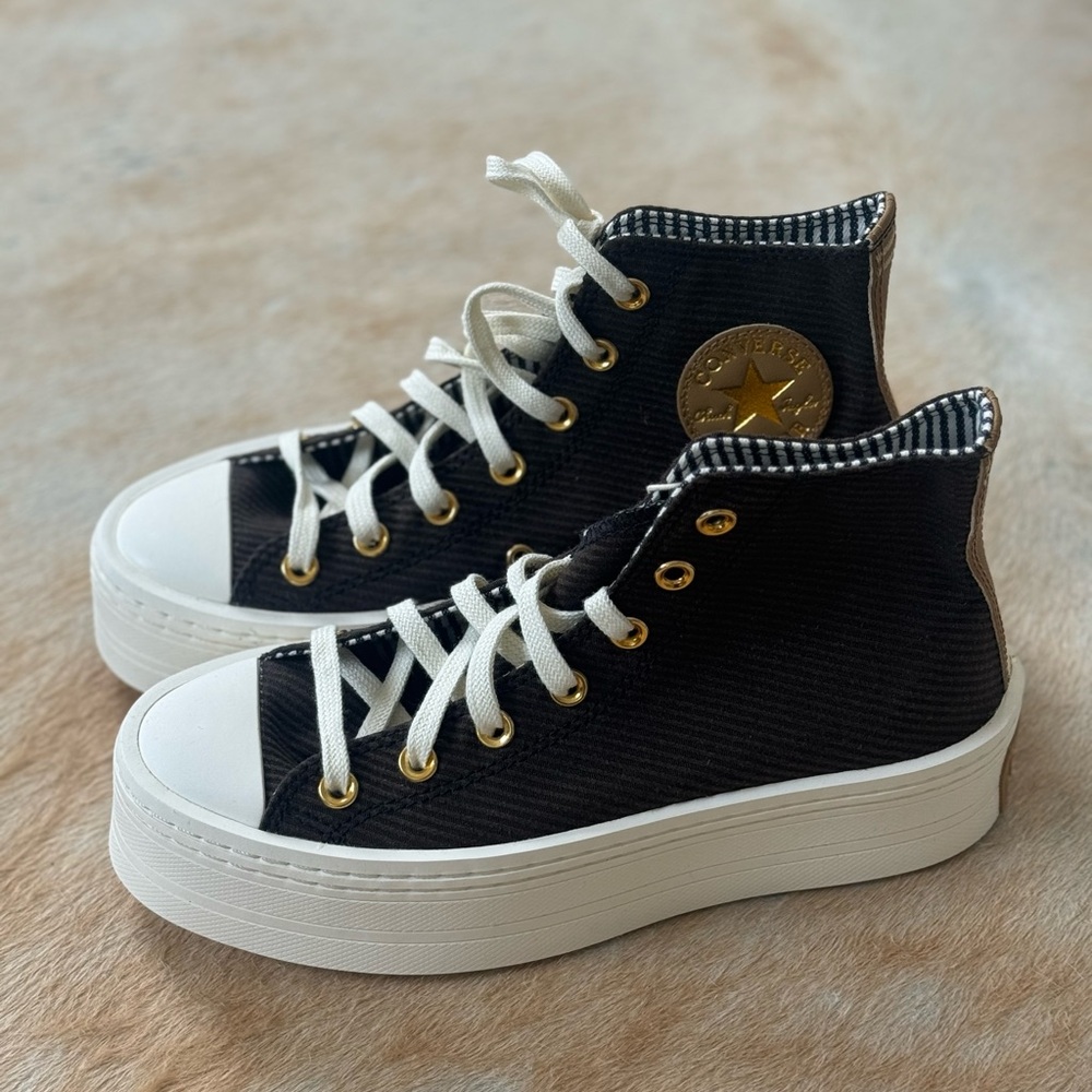 Converse Black and Cream High-Top Sneakers platform - Picture 2 of 6